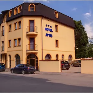 Attic 3* Прага